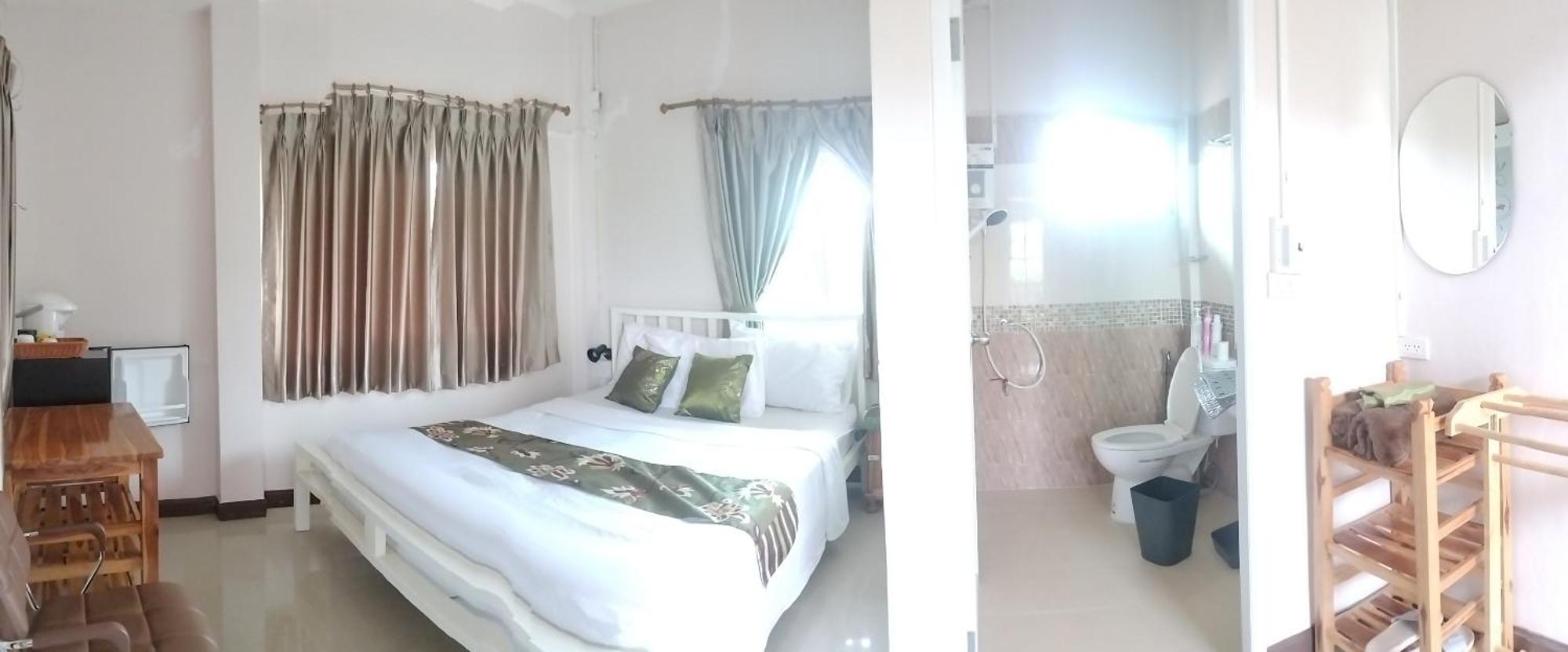 M-Plus Homestay Sukhothai Exterior photo